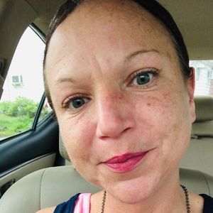 Meet your Posher, Stacey